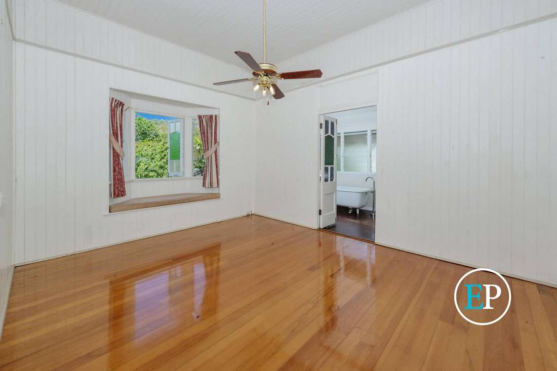 Photo 6 of 78 Stagpole Street, West End