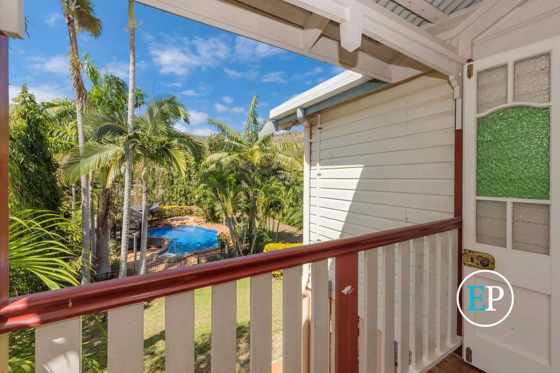 Photo 3 of 78 Stagpole Street, West End
