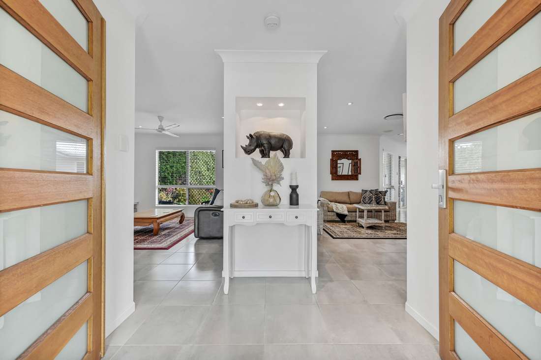7 Lakeshore Circuit, Idalia - Image 1