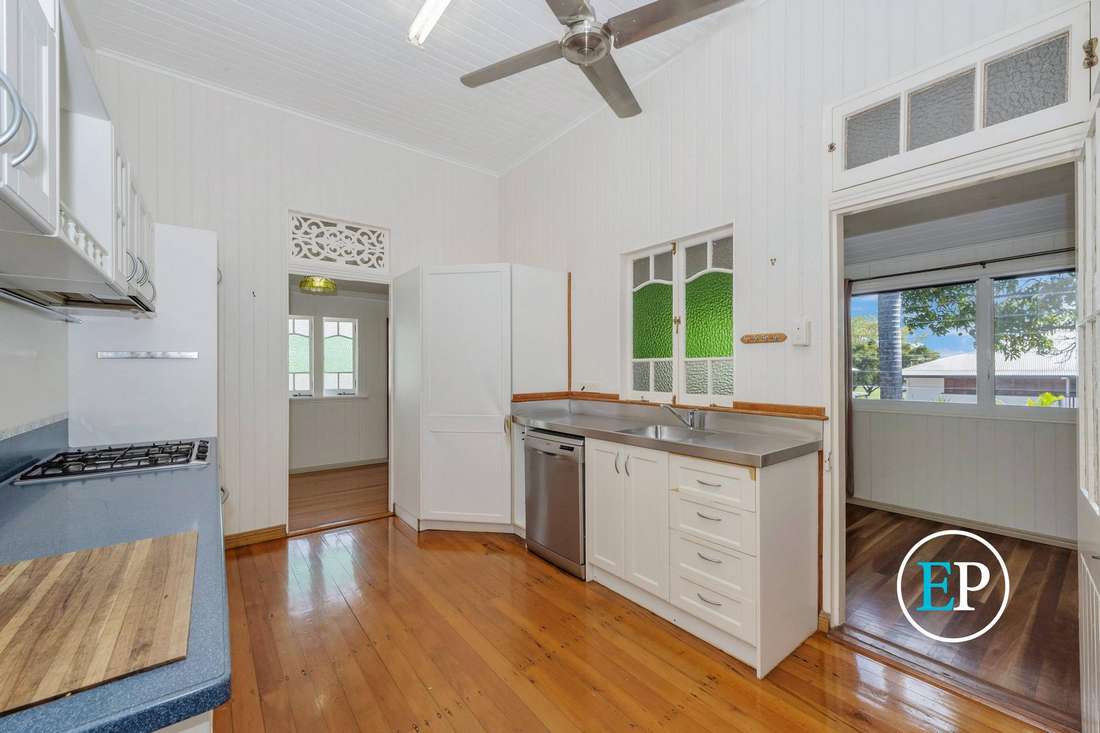 Photo 8 of 78 Stagpole Street, West End
