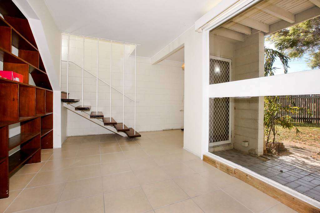 37 Brampton Avenue, Cranbrook - Thumbnail 3