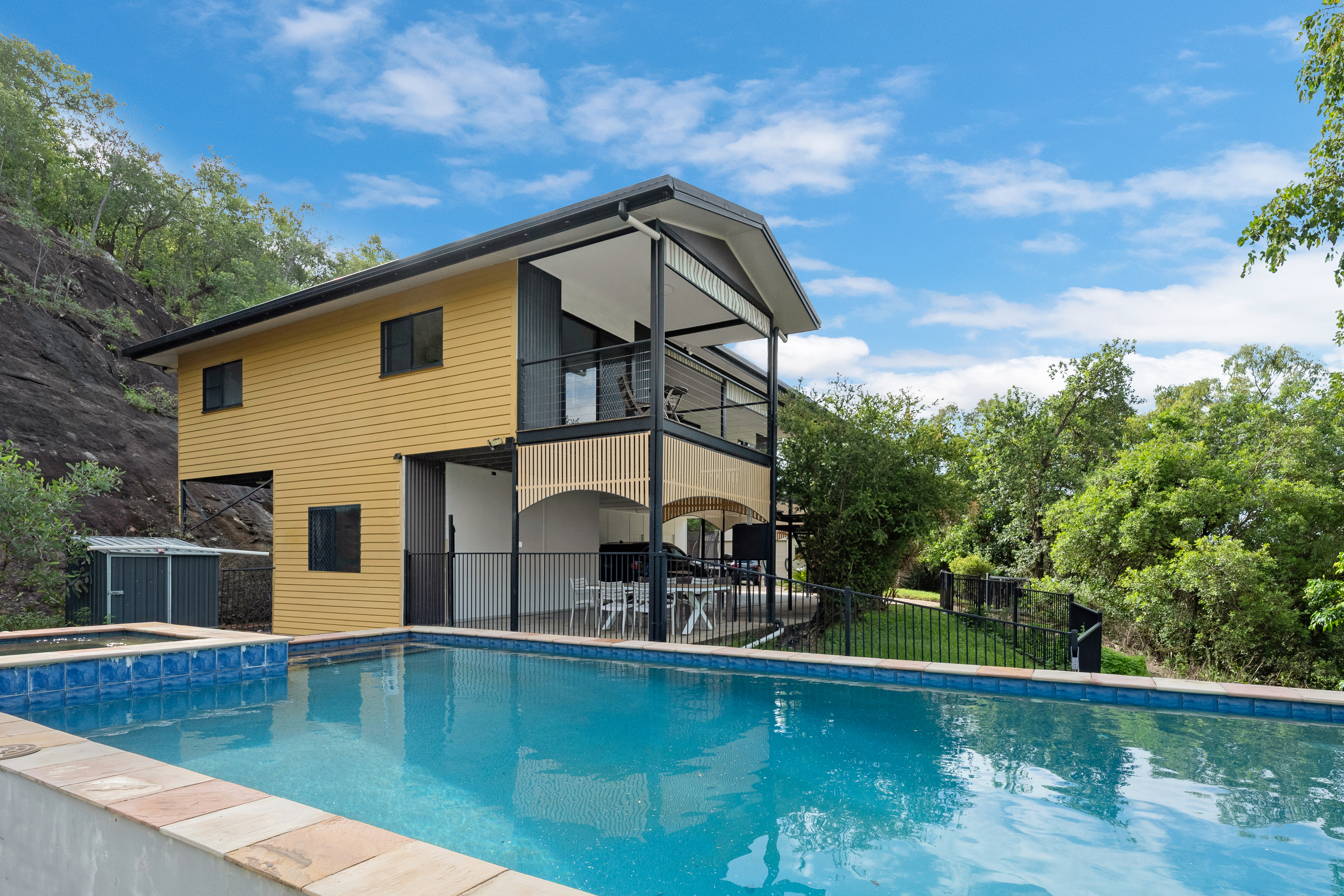 3/20 Mount Kulburn Drive, Jensen - Image 1