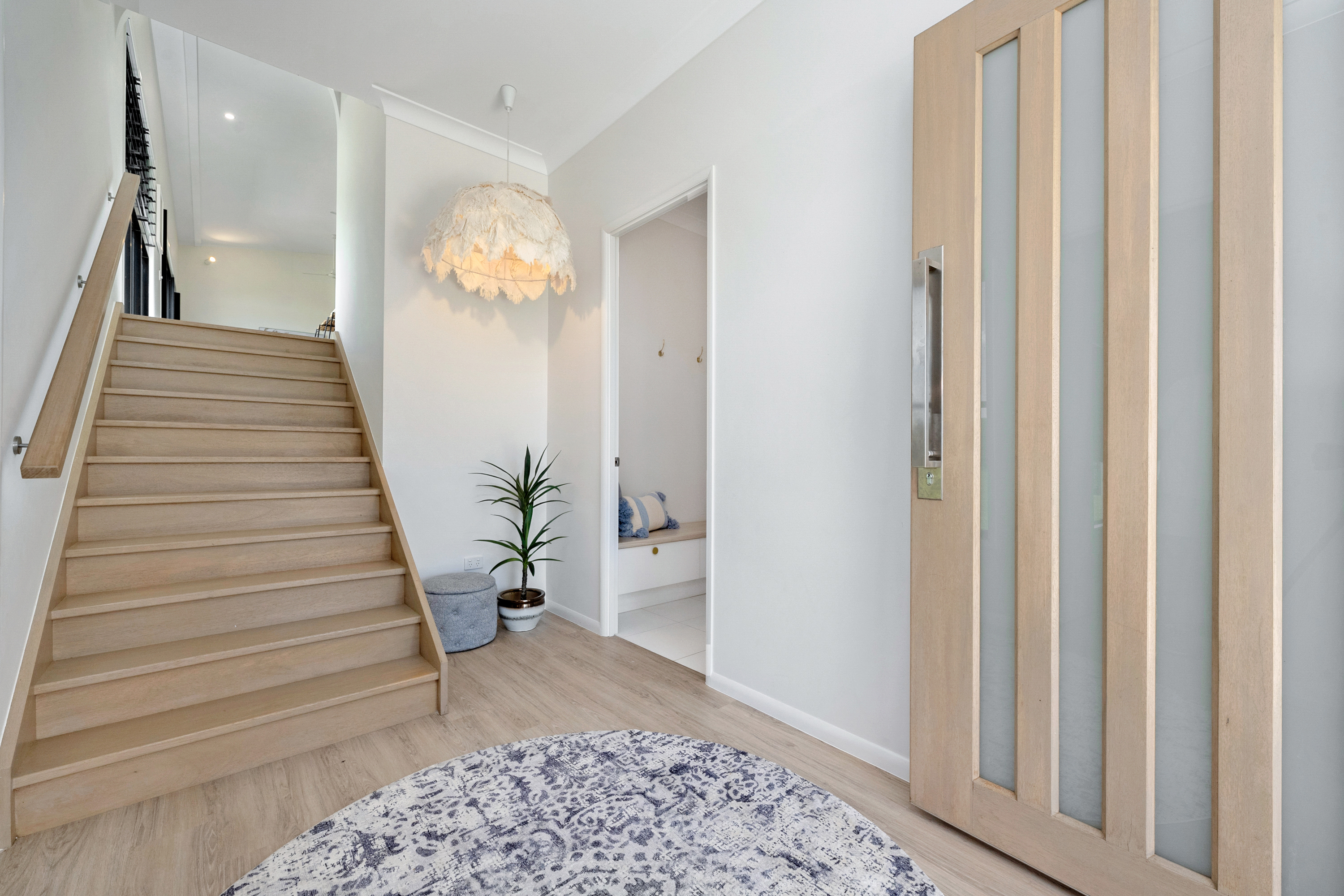 7 Baird Court, Bushland Beach - Thumbnail 2