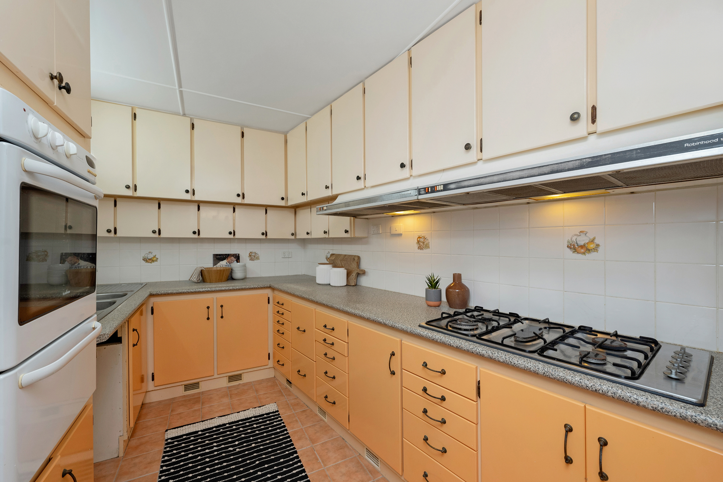 25 Illoura Street, Cranbrook - Thumbnail 5