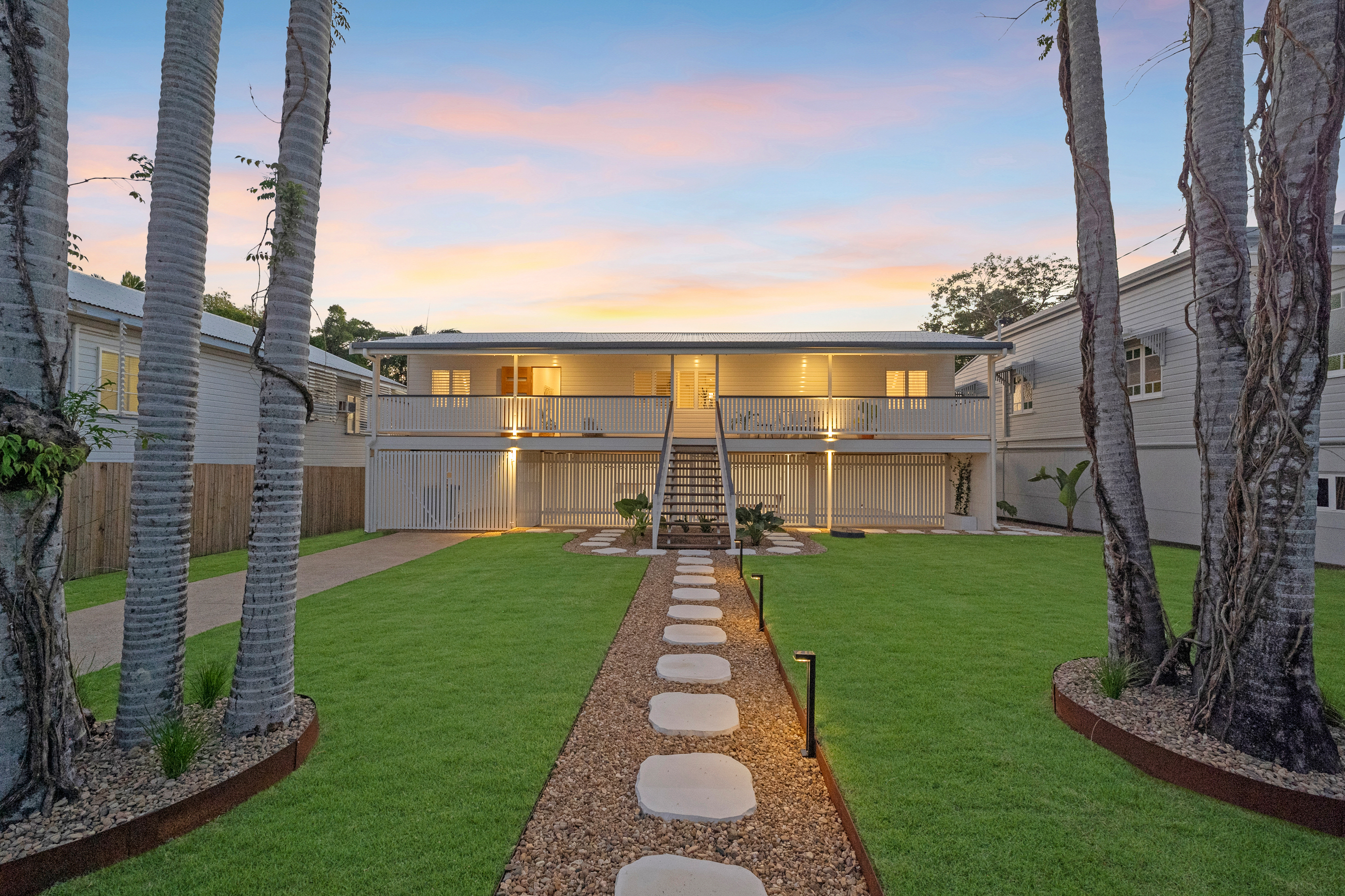 18 Estate Street, West End - Image 1