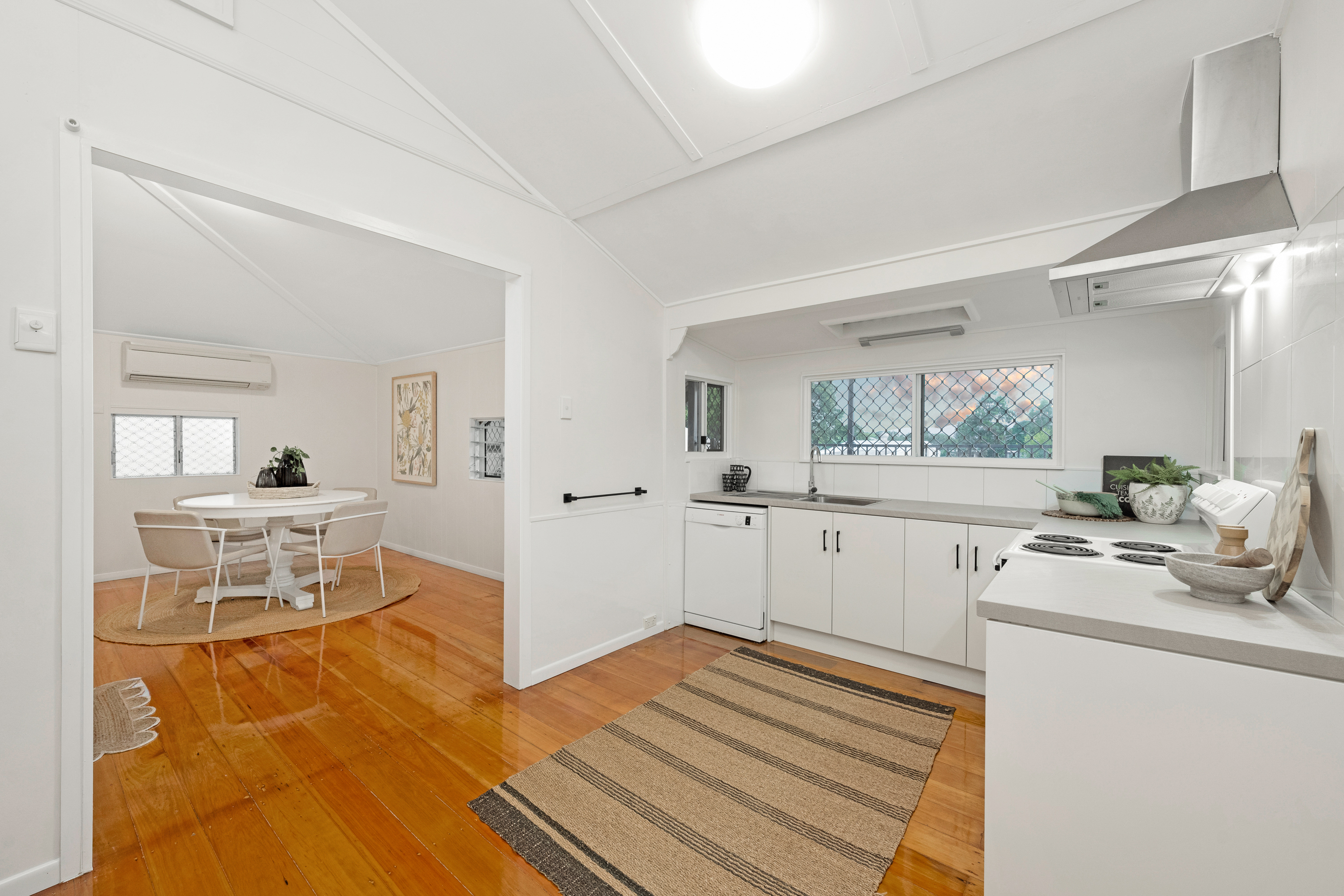 5 Crauford Street, West End - Thumbnail 7