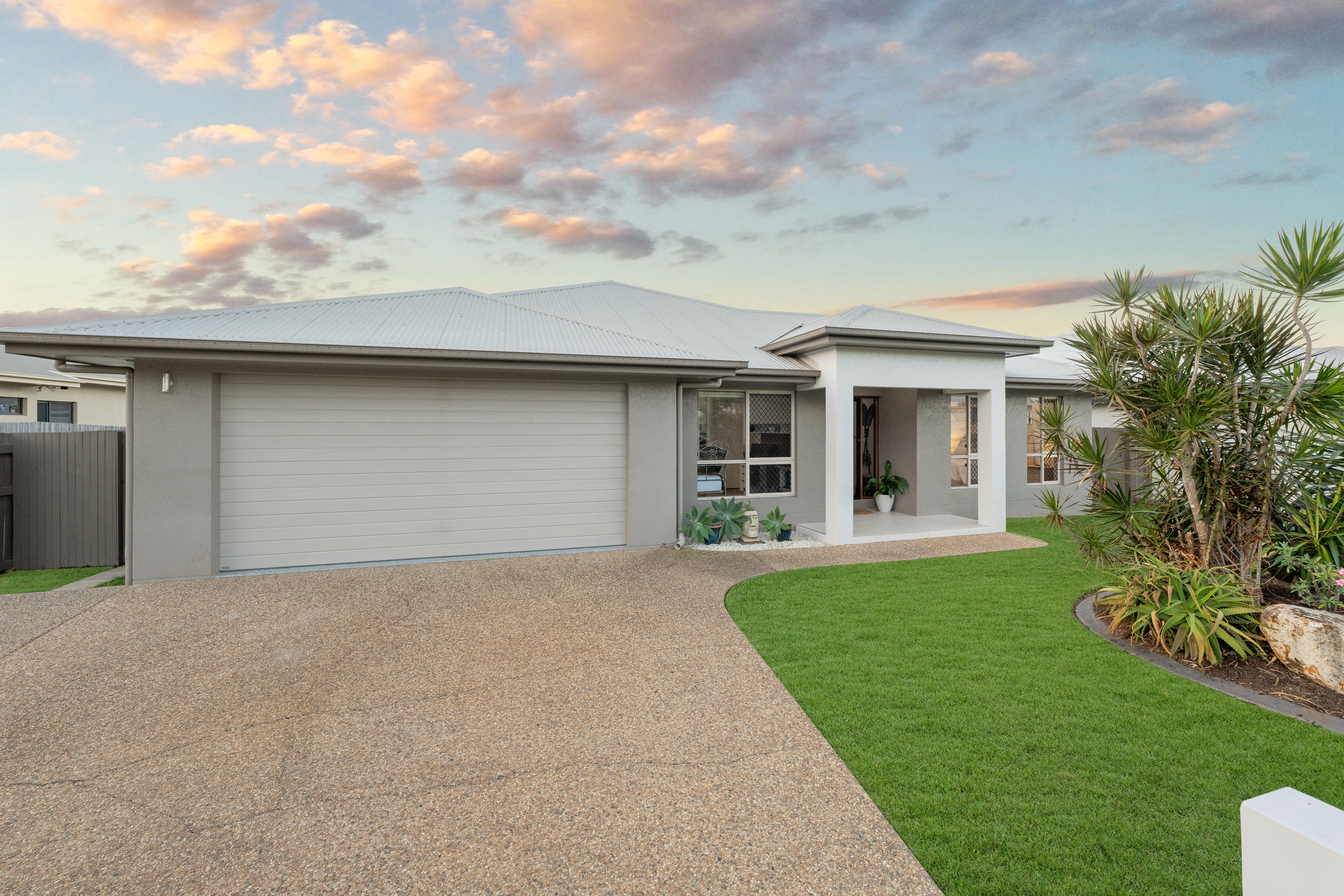 12 Newhaven Place, Idalia - Image 1