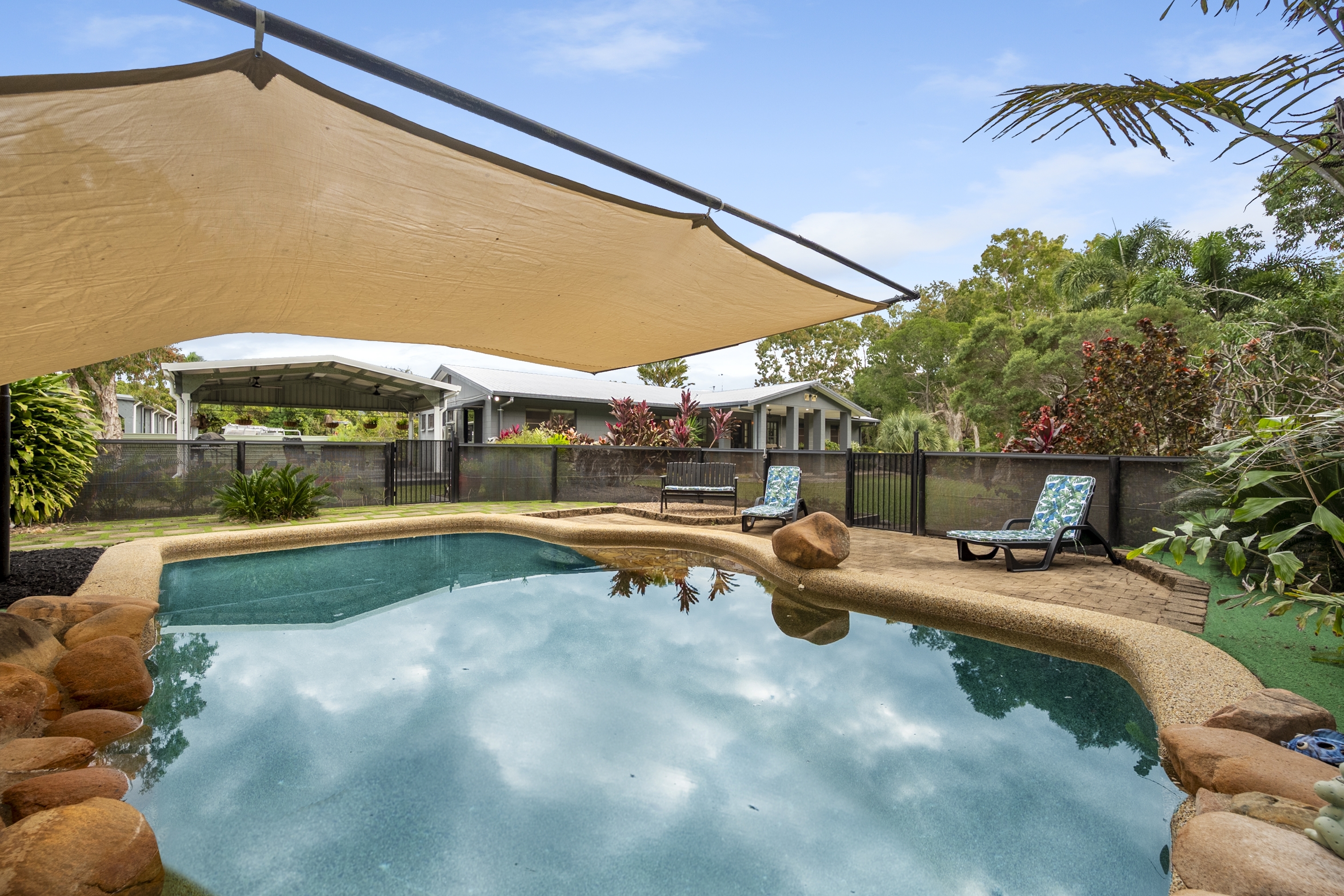 14 Armidale Avenue, Balgal Beach - Thumbnail 4
