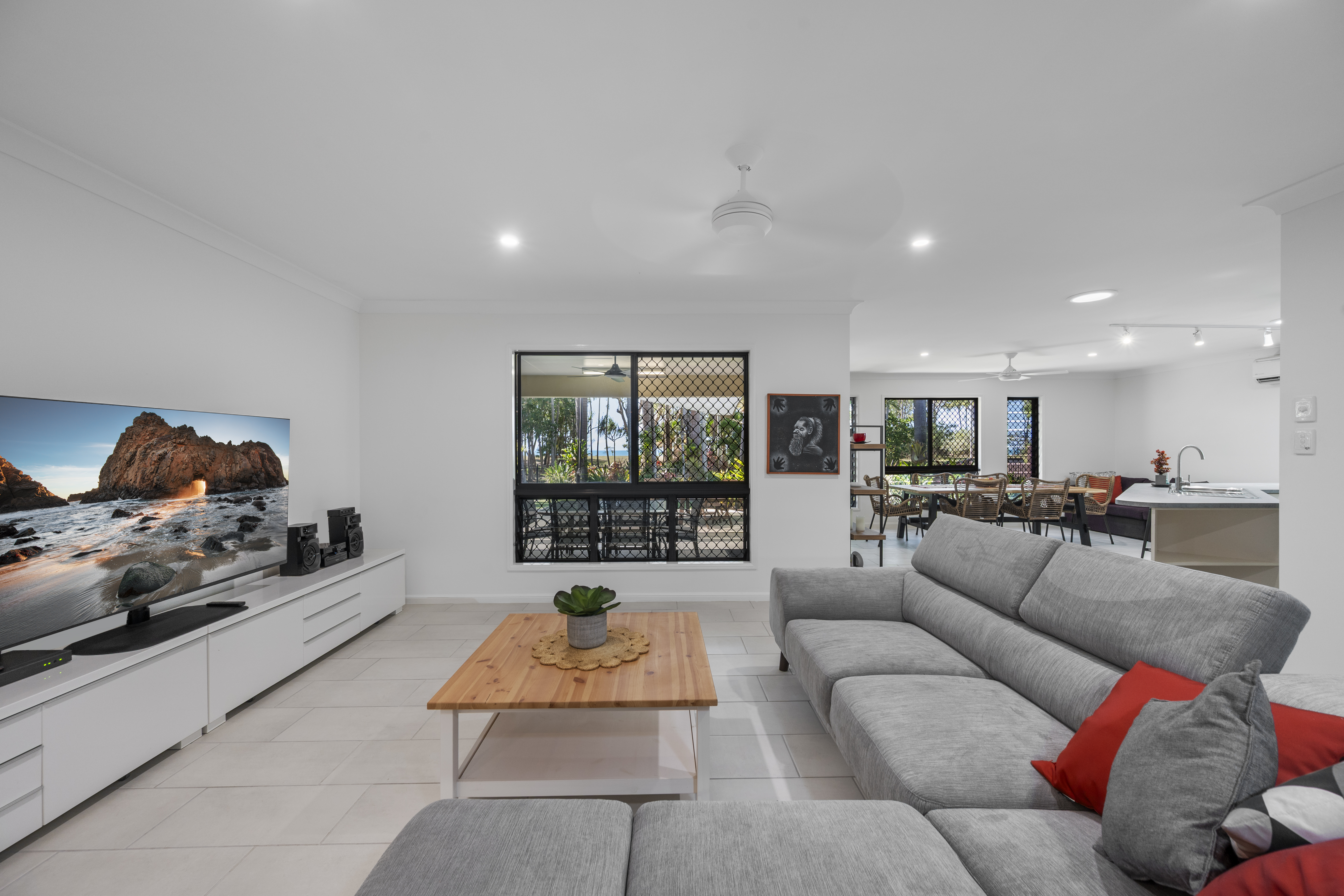 53 Augusta Drive, Balgal Beach - Thumbnail 8