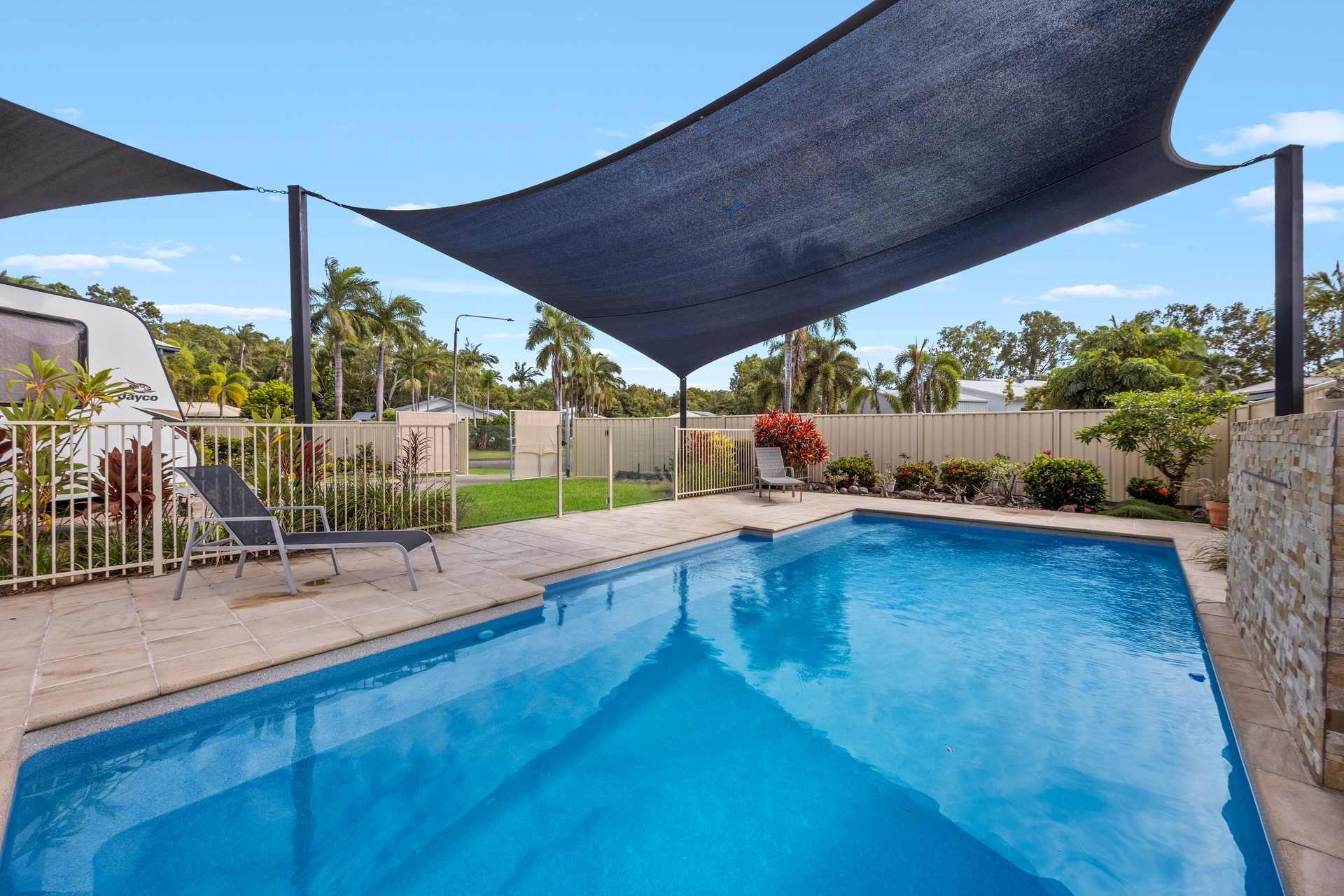 20 Augusta Drive, Balgal Beach - Thumbnail 4