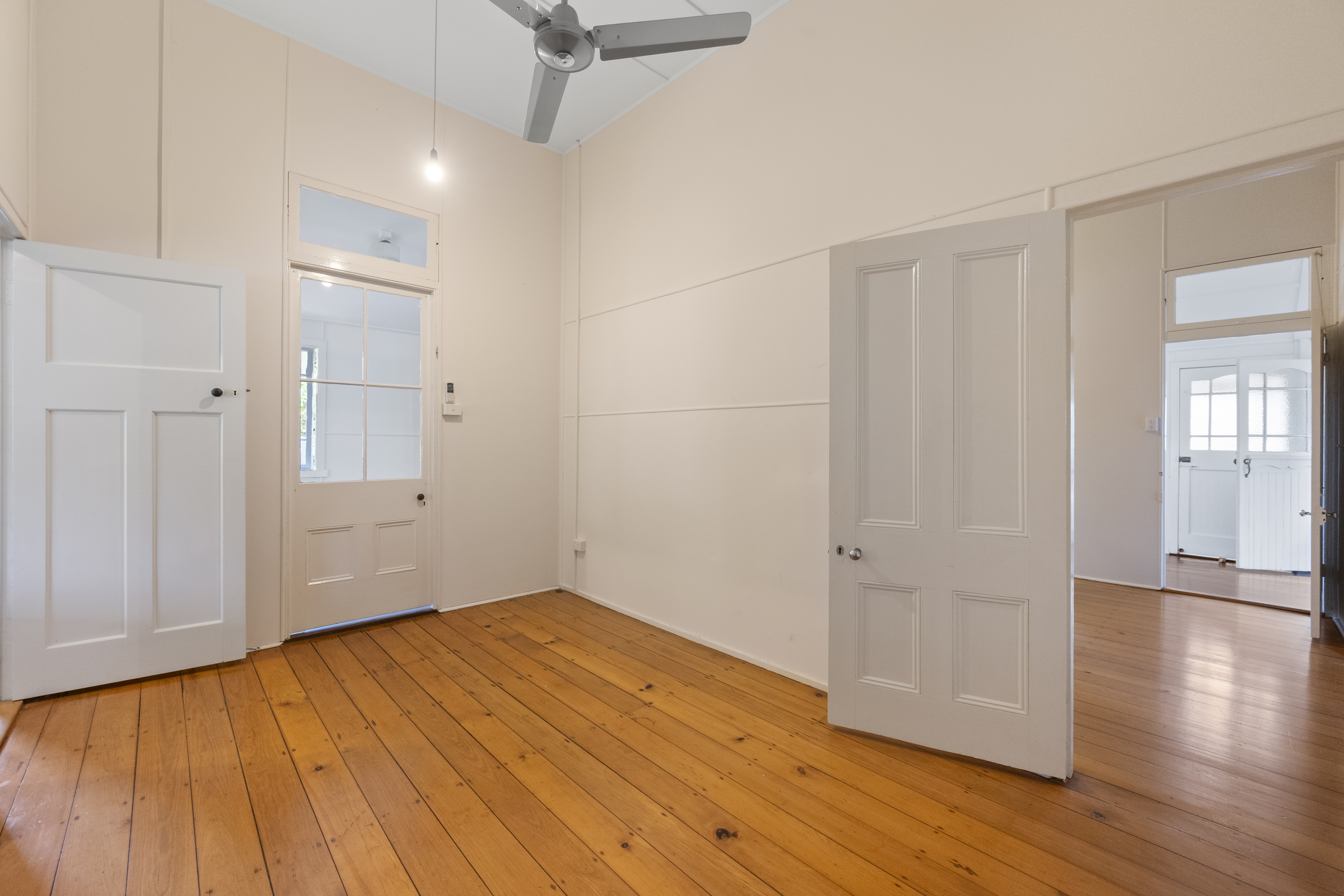 31 Garrick Street, West End - Thumbnail 7