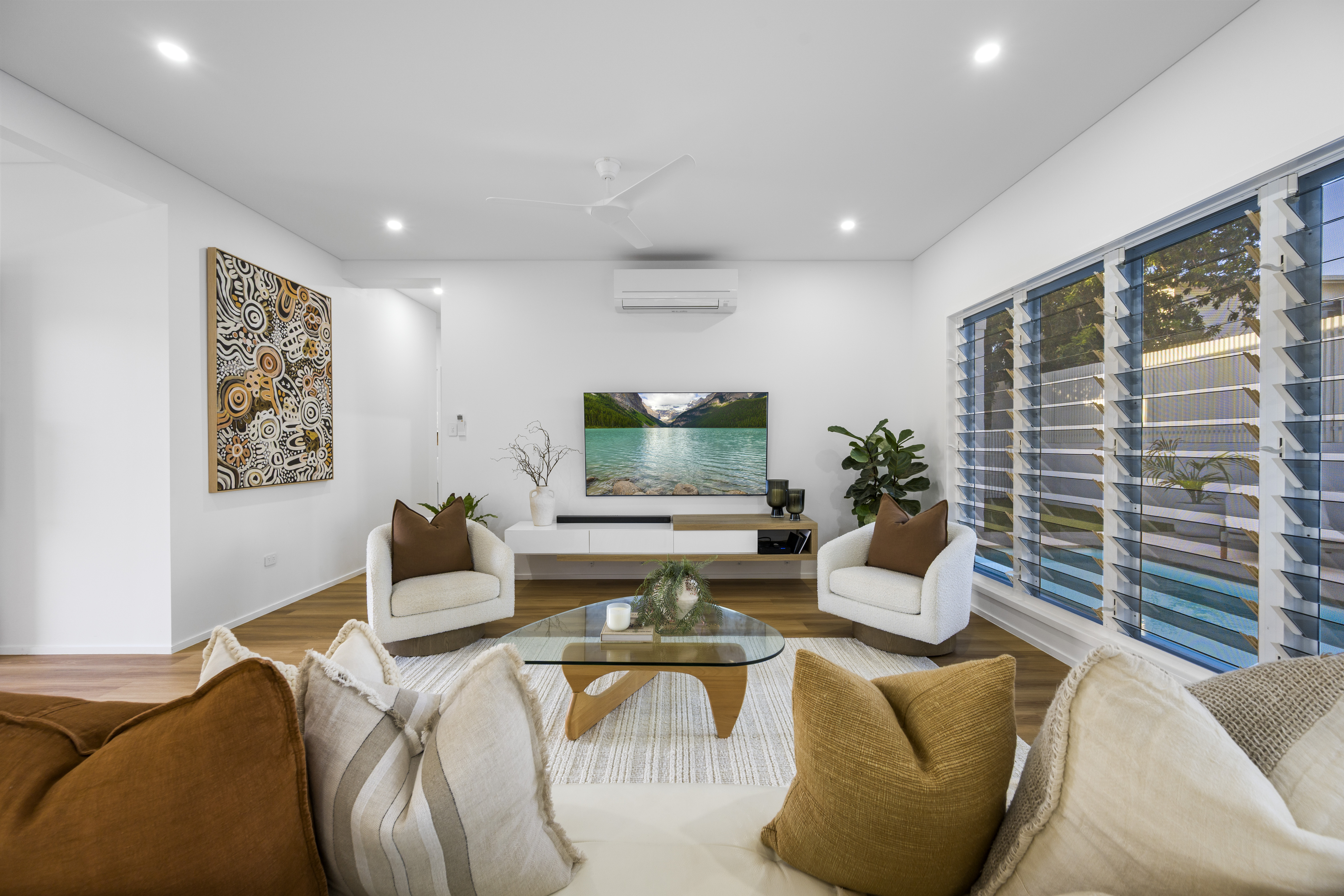 155 Mitchell Street, North Ward - Thumbnail 3