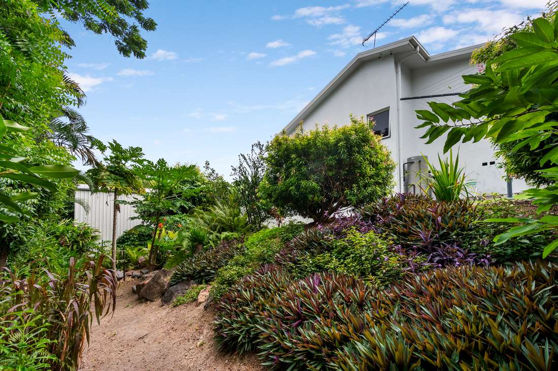Photo 13 of 3 Denison Court, Toomulla