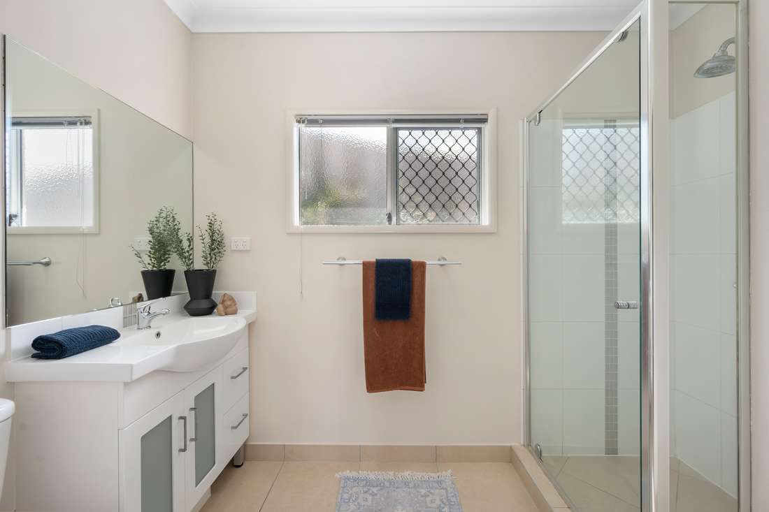 Photo 8 of 25 Coorabin Avenue, Douglas