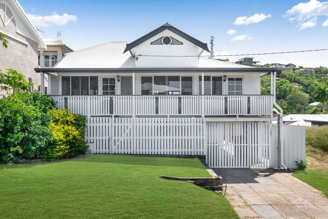 10 Stuart Street