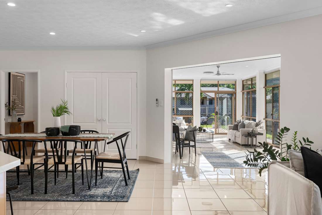 61 Crossman Place, Kirwan - Thumbnail 3