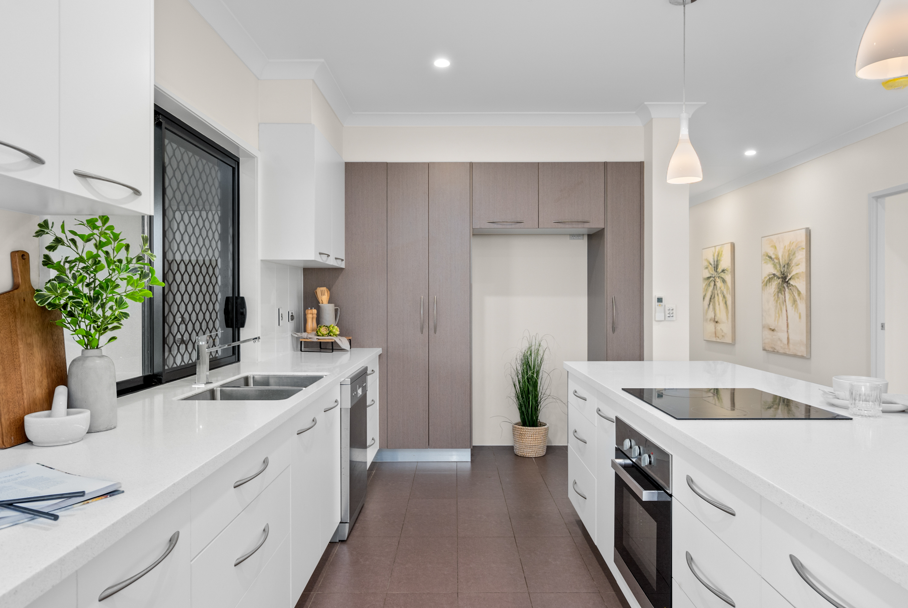 48 Saint Albans Road, Mount Louisa - Thumbnail 2