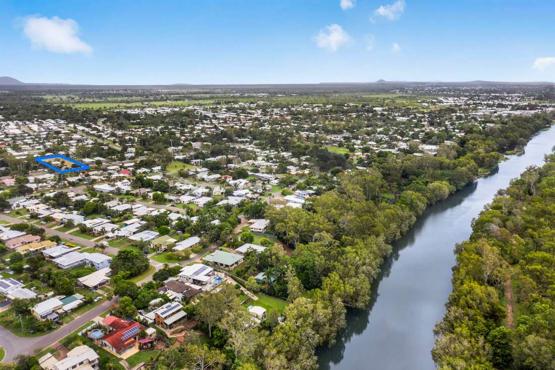 1361 Riverway Drive, Kelso - Thumbnail 4