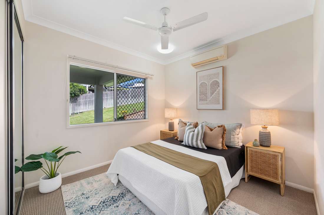 Photo 9 of 25 Coorabin Avenue, Douglas