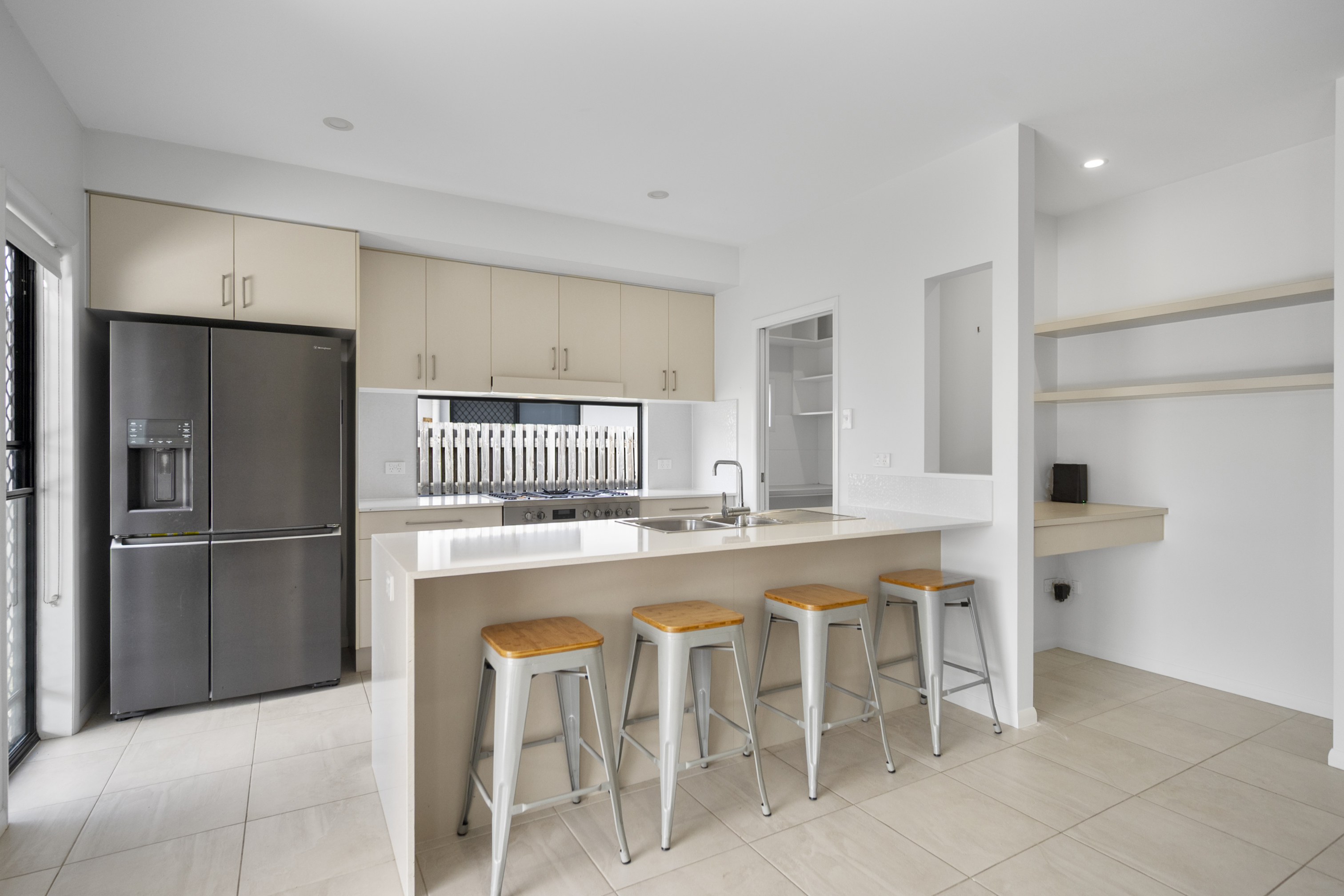 15 Delaware Green, Mount Louisa - Thumbnail 2