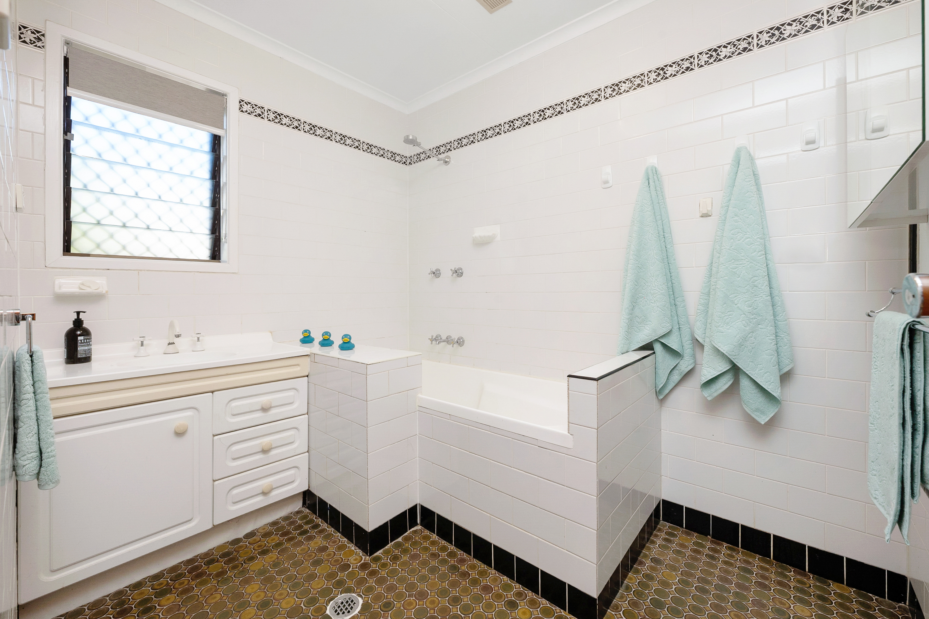 2 Barrallier Place, Cranbrook - Thumbnail 6