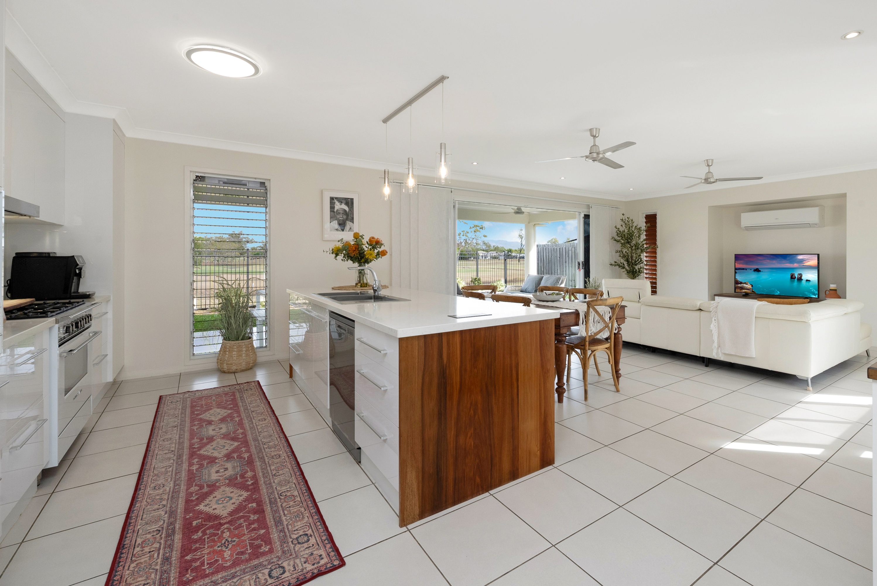 5 Hawkhurst Place, Kirwan - Thumbnail 4