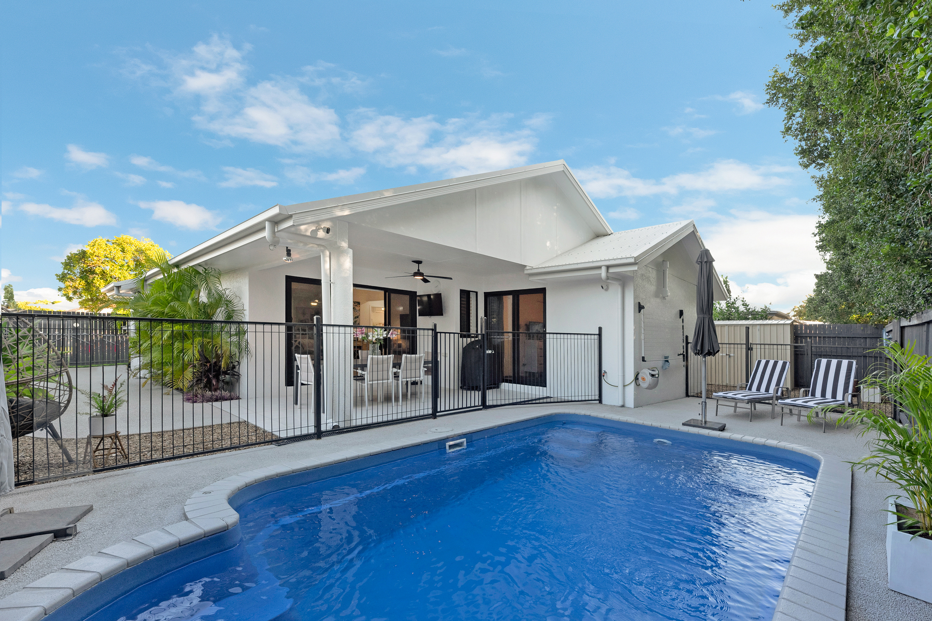 14 Springbank Circuit, Idalia - Thumbnail 2