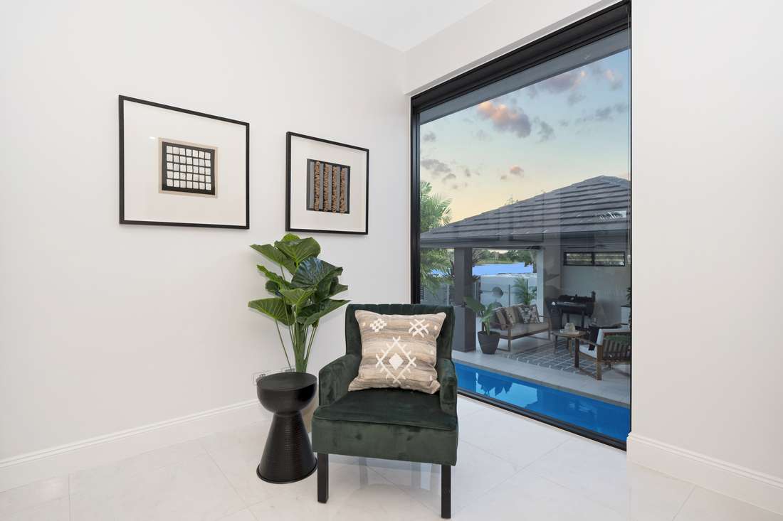 44 Springbrook Pde, Idalia - Thumbnail 5