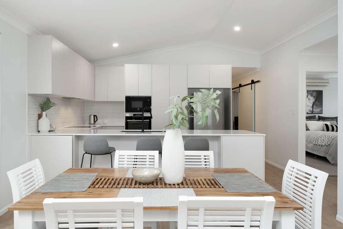 26 Springbrook Parade, Idalia - Thumbnail 5