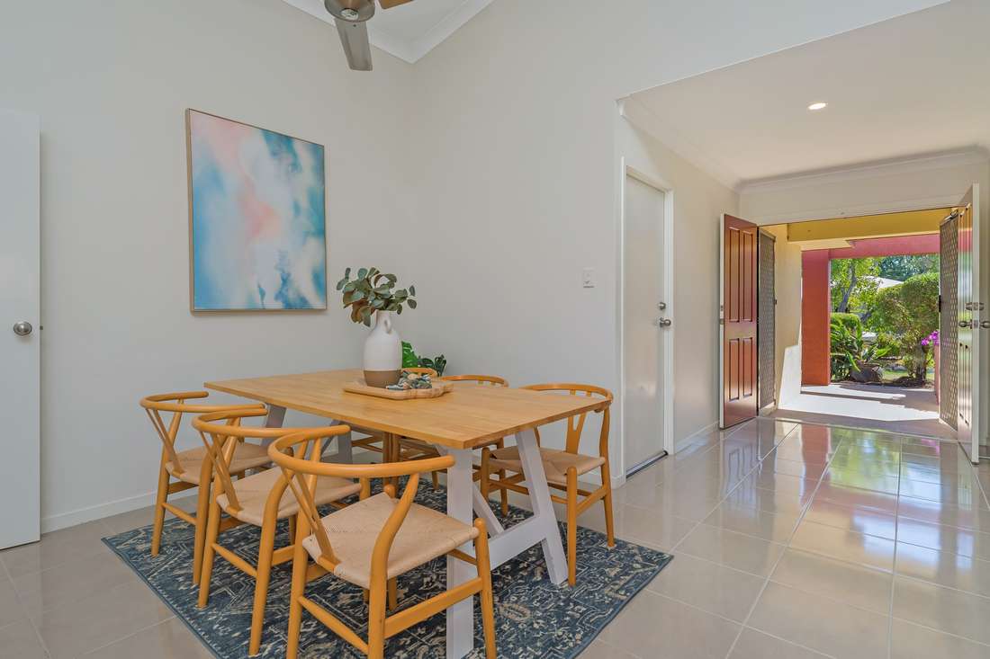 12 Springbrook Parade, Idalia - Thumbnail 6
