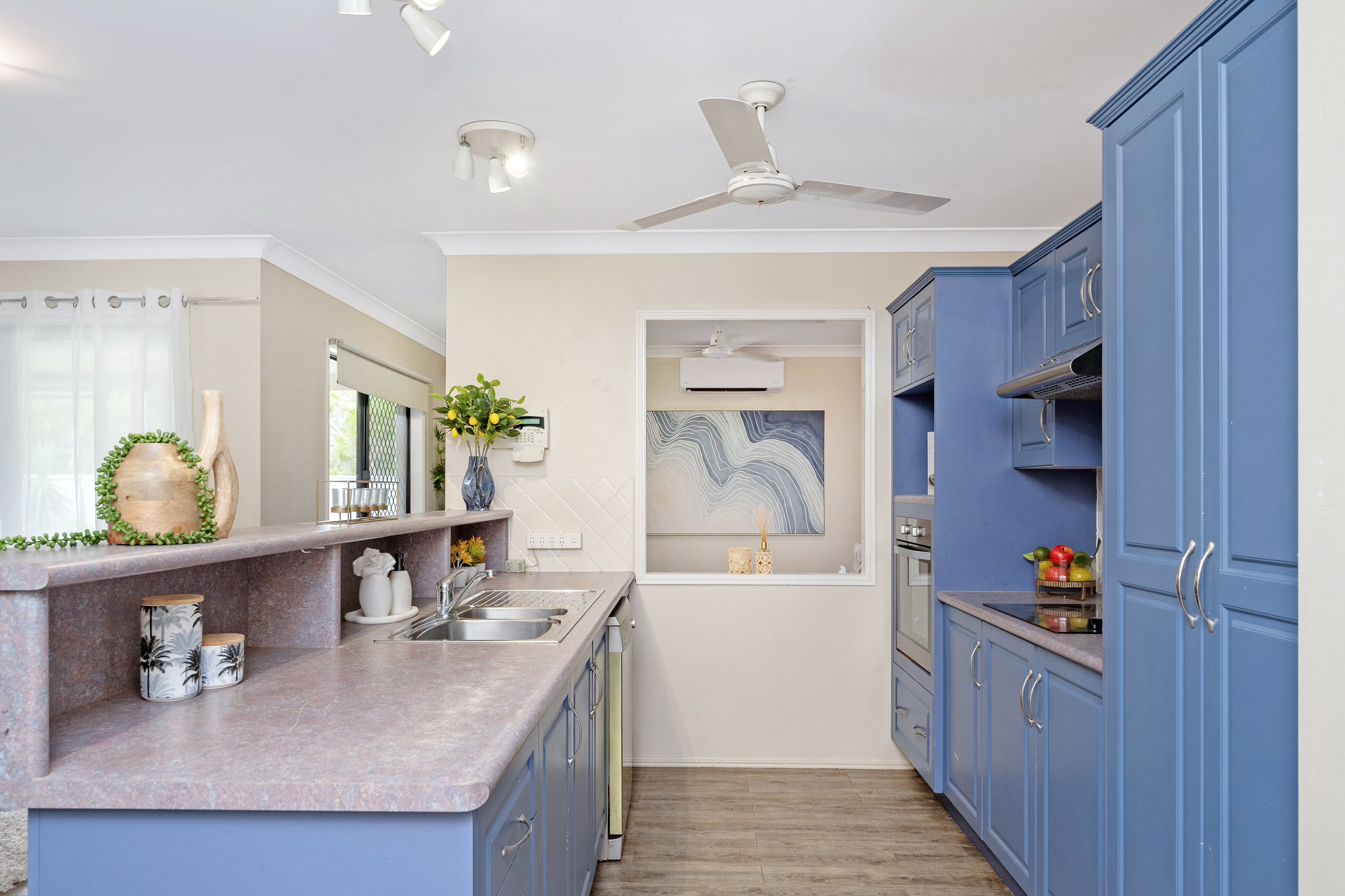 44 Brazier Drive, Annandale - Thumbnail 3