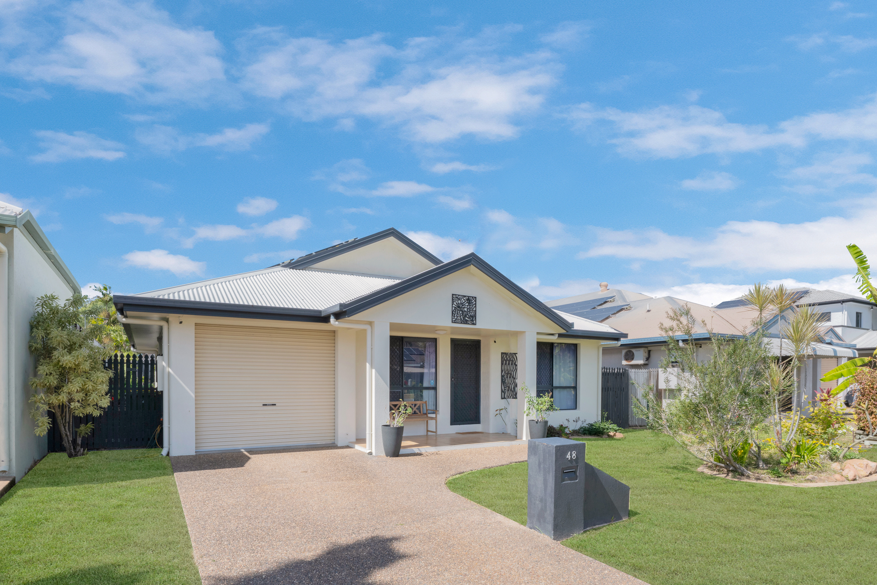 48 Regatta Crescent, Douglas - Image 1