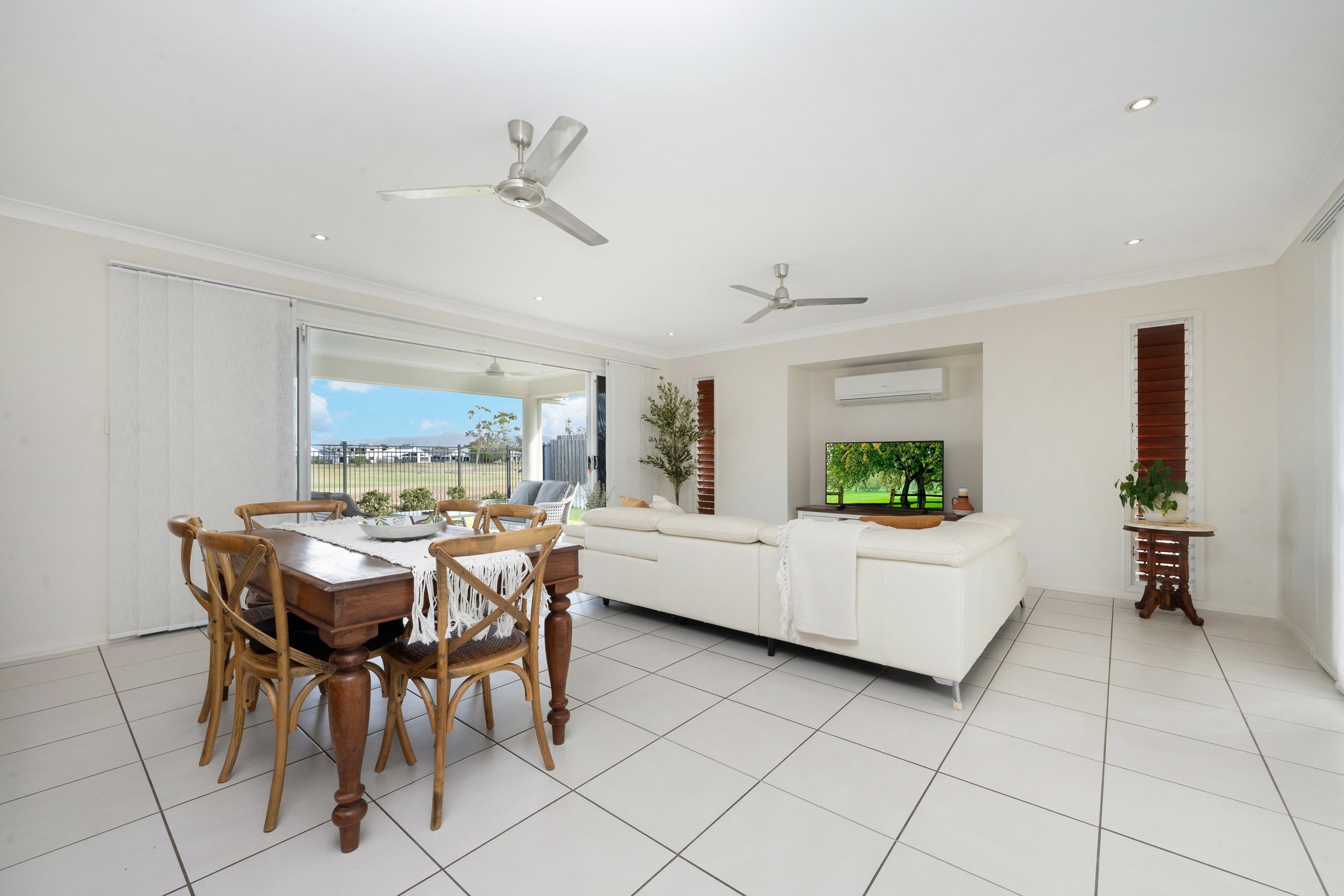 5 Hawkhurst Place, Kirwan - Thumbnail 6