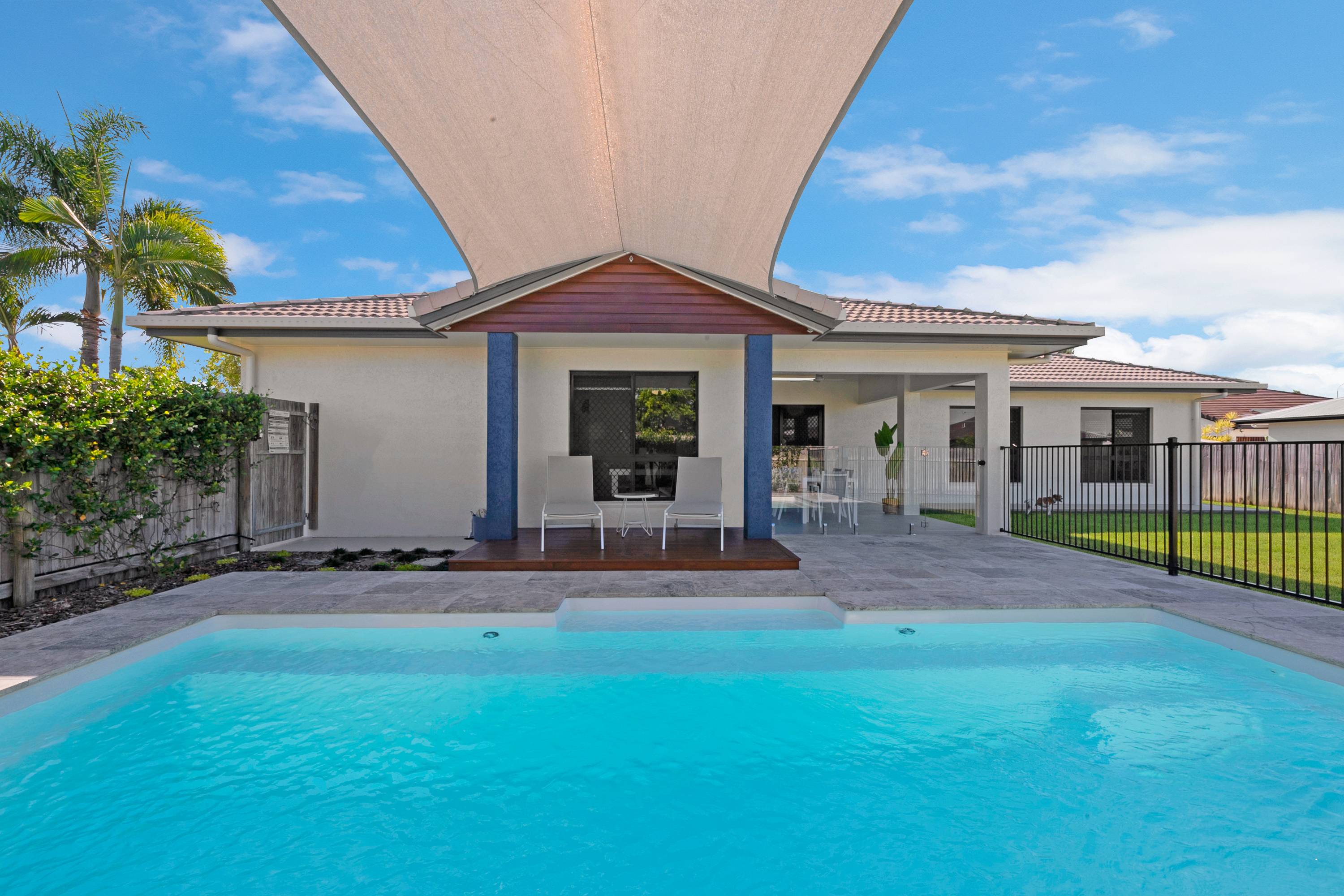 47 Springbrook Parade, Idalia - Thumbnail 2