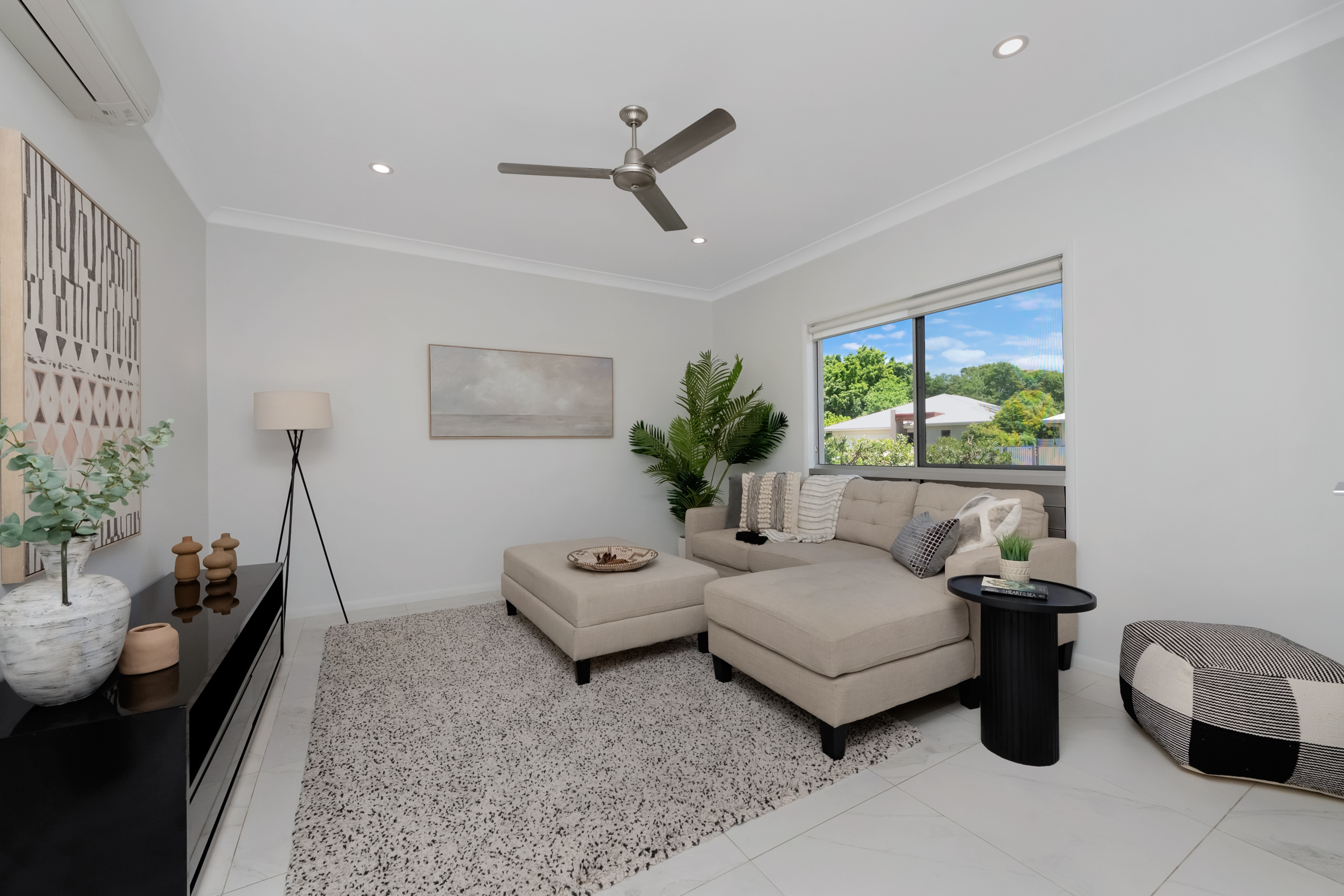 16 Springbrook Parade, Idalia - Thumbnail 8