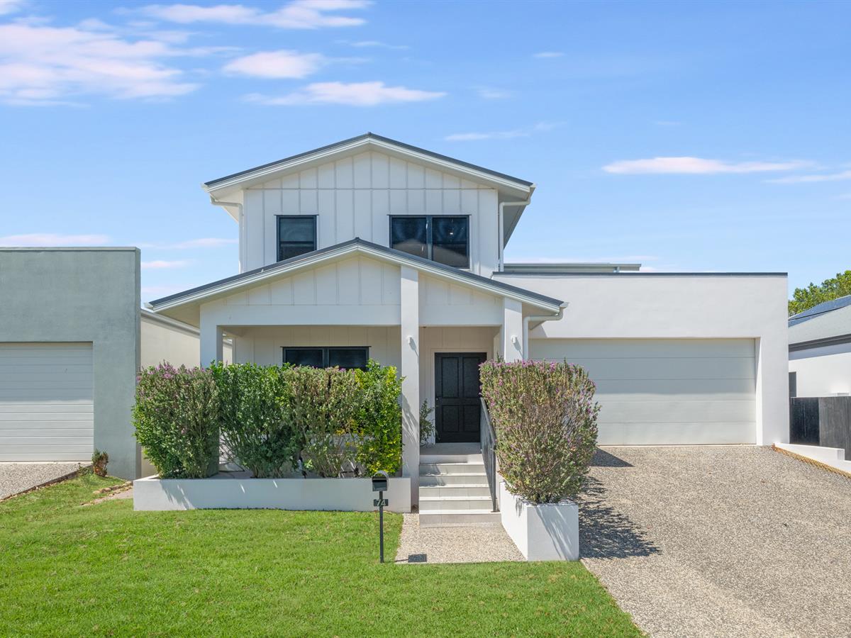74 Tournament Drive property image