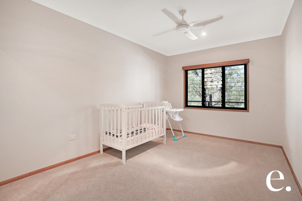 140 Flora Drive, Beecher - Thumbnail 6