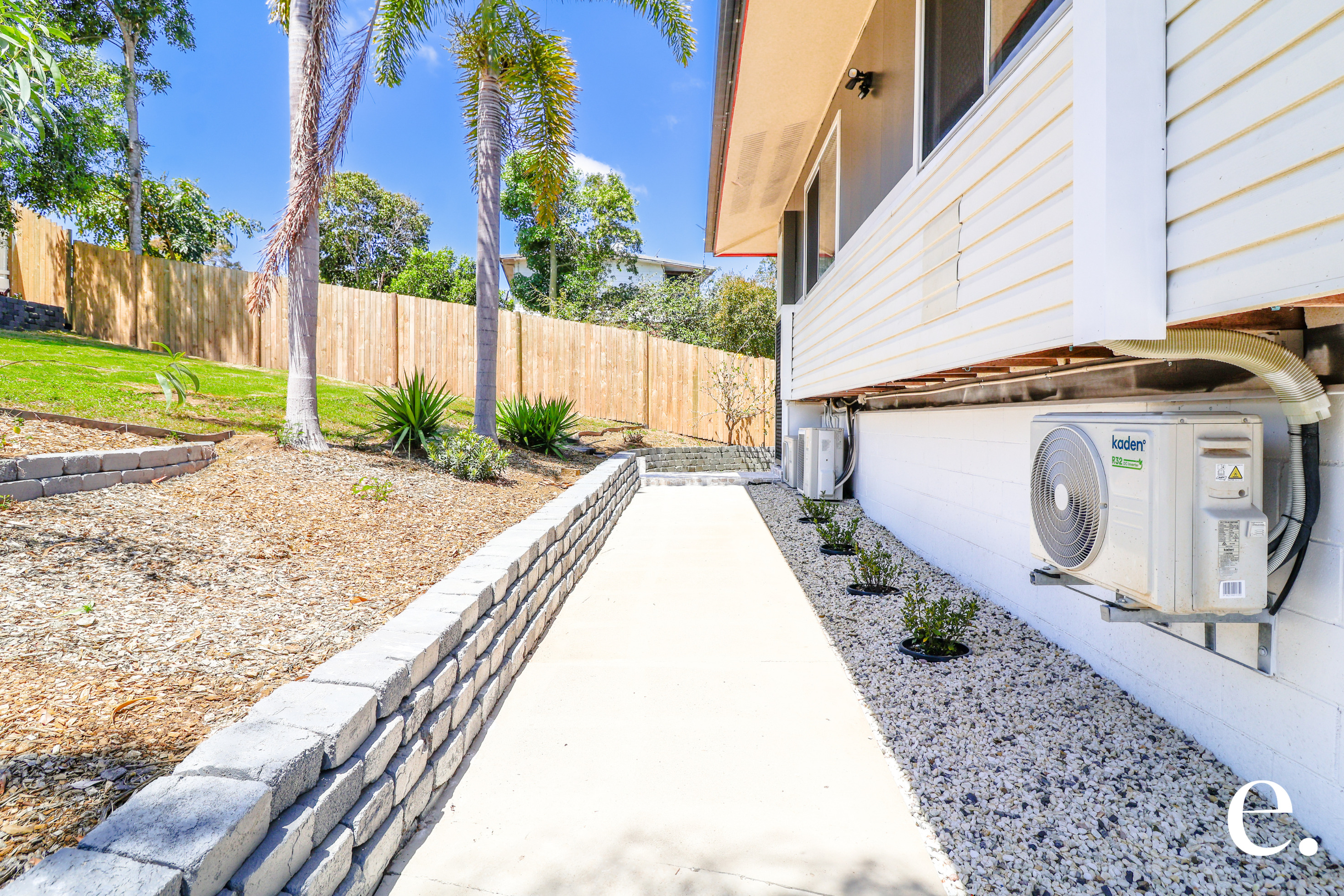 44 Allunga Drive, Glen Eden - Thumbnail 3