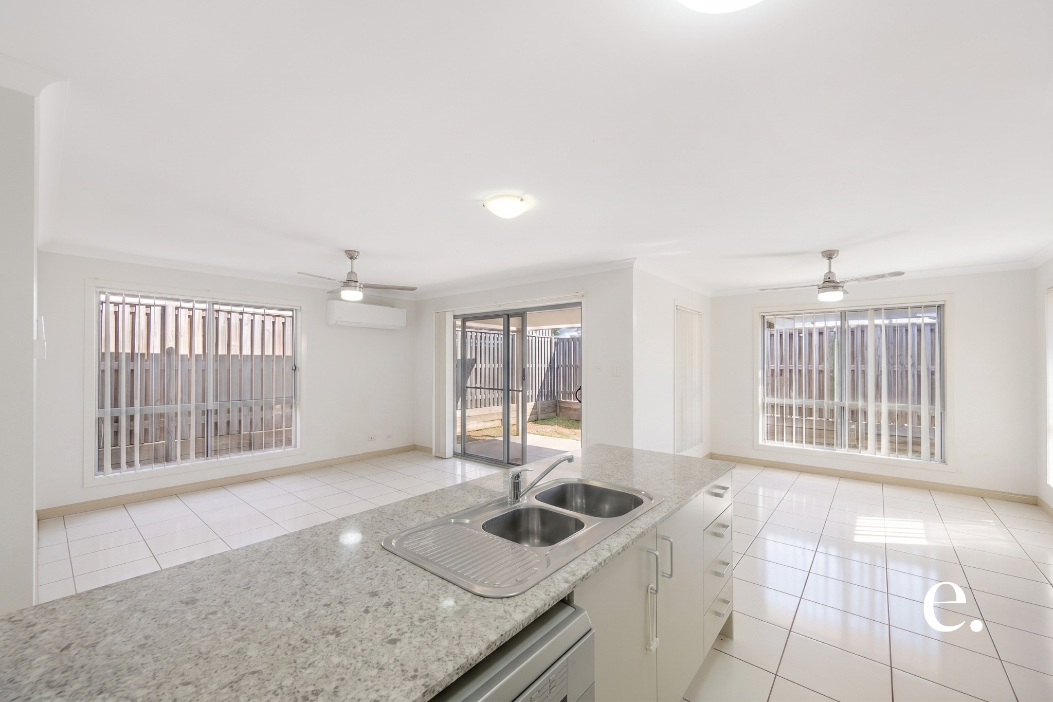 46 Harmony Drive, Clinton - Thumbnail 4
