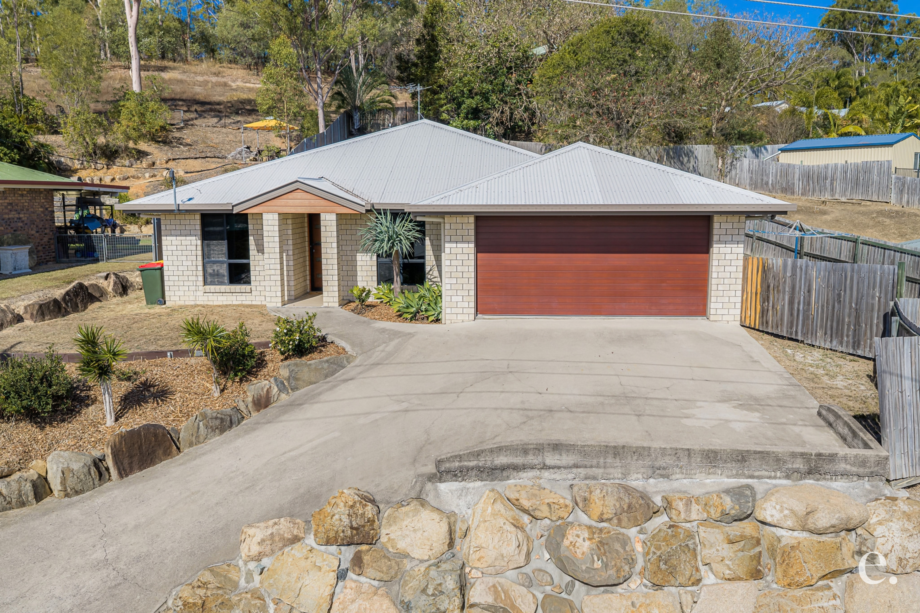 37 Flounder Crescent, Toolooa - Image 1