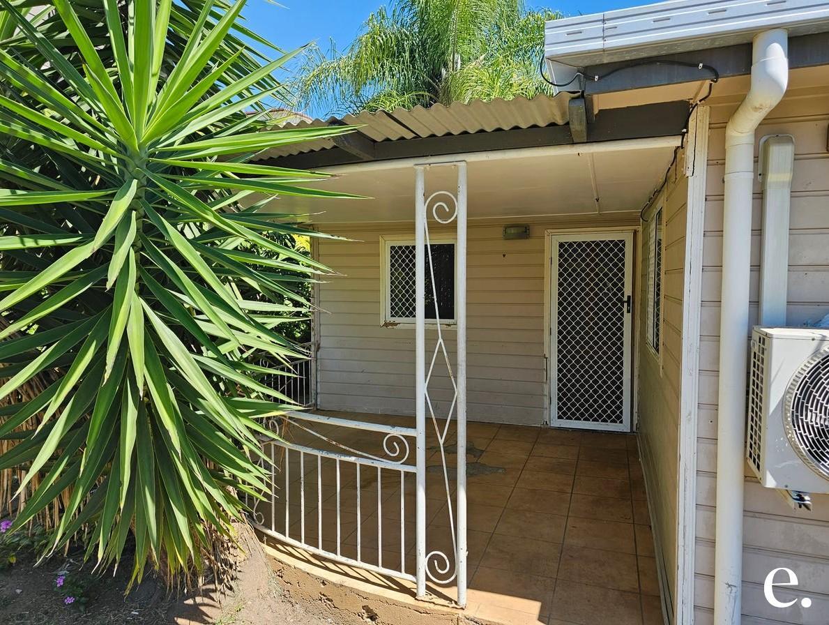 27 Williamson Street, West Gladstone - Thumbnail 4