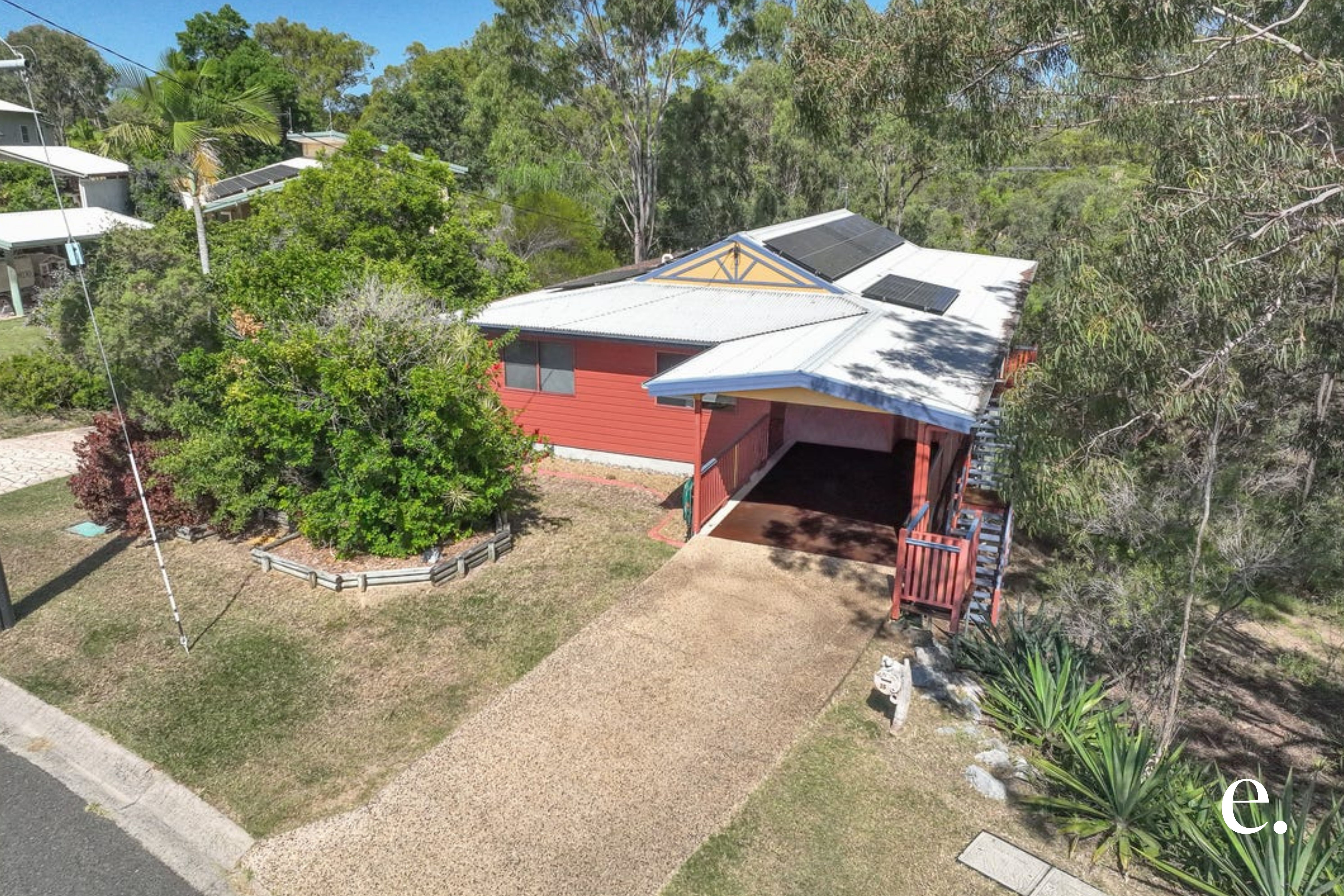 15 Fitzroy Ave, Clinton - Thumbnail 2