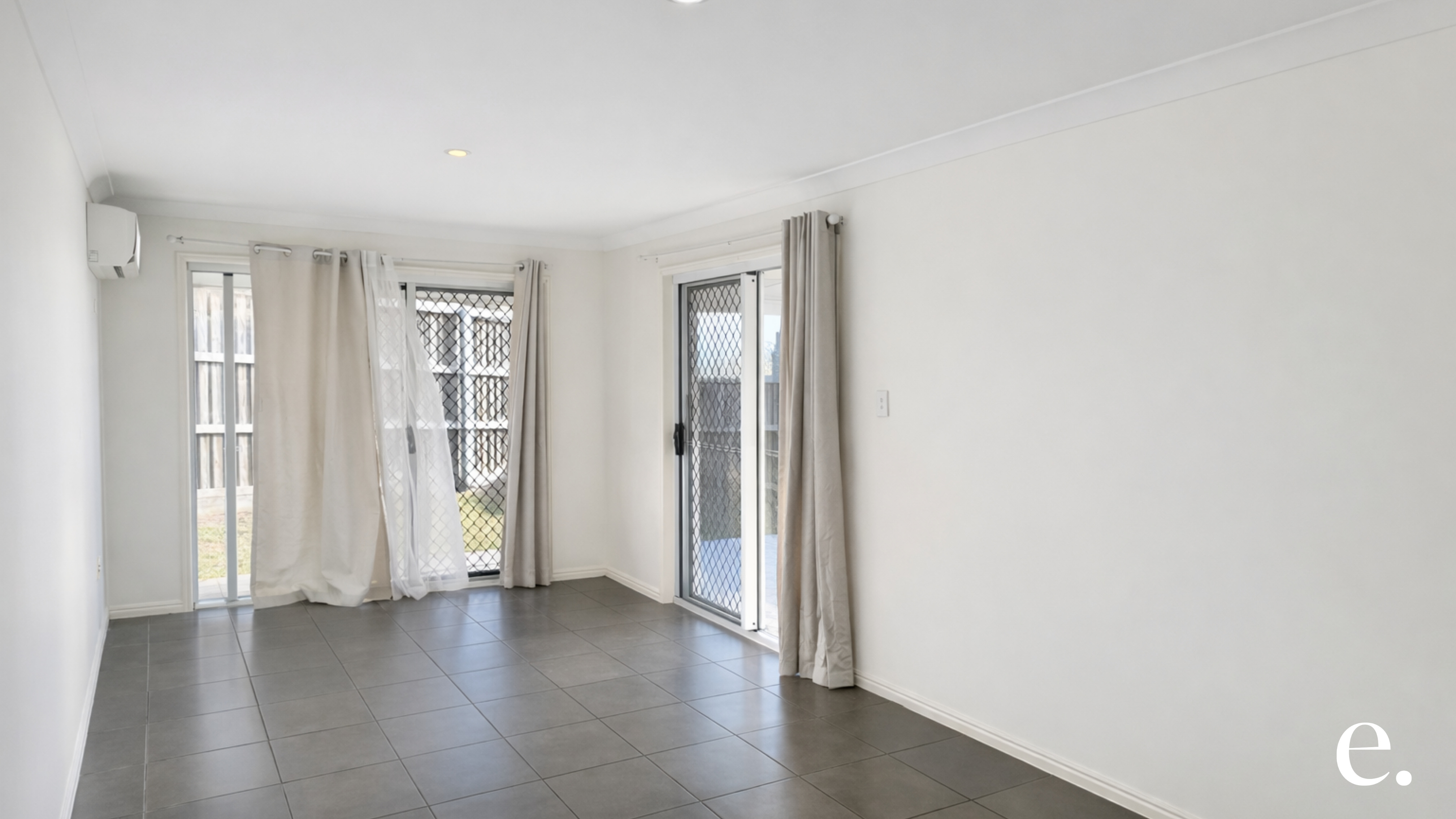 11 Stewart Street, West Gladstone - Thumbnail 7