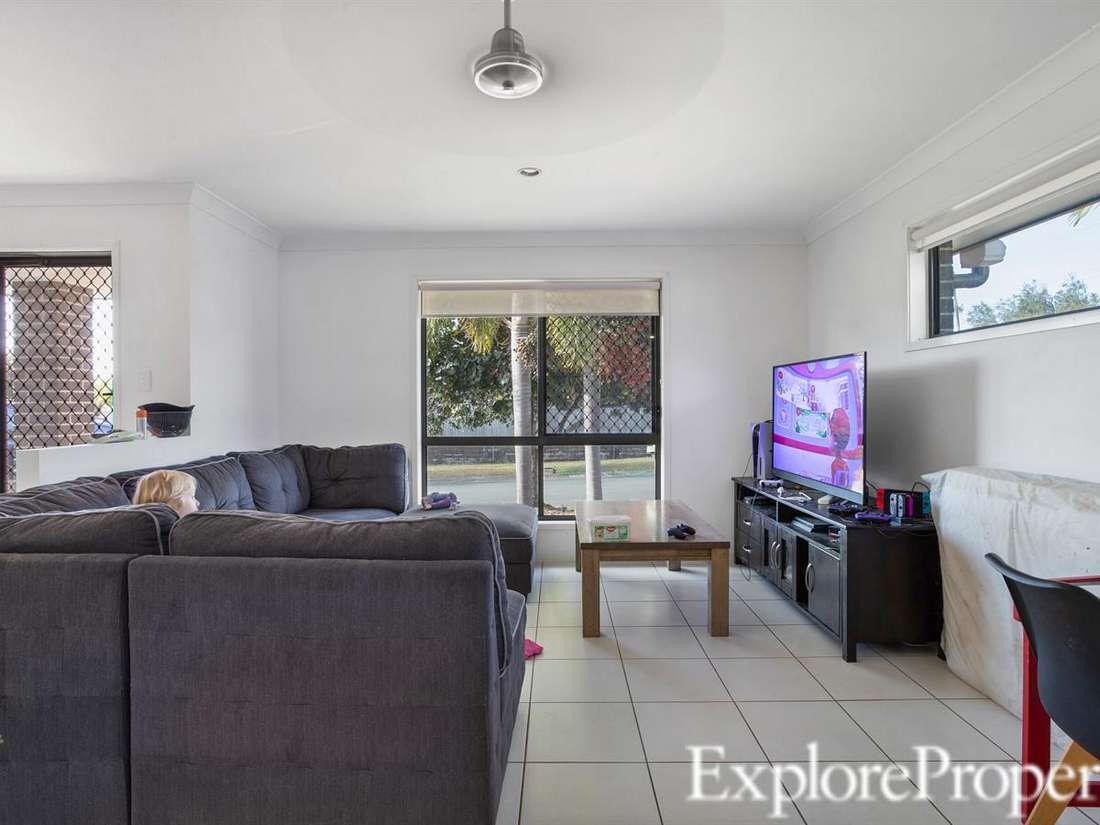 Property Lease at 1/34 Lilian Avenue, EIMEO QLD, 4740 Explore