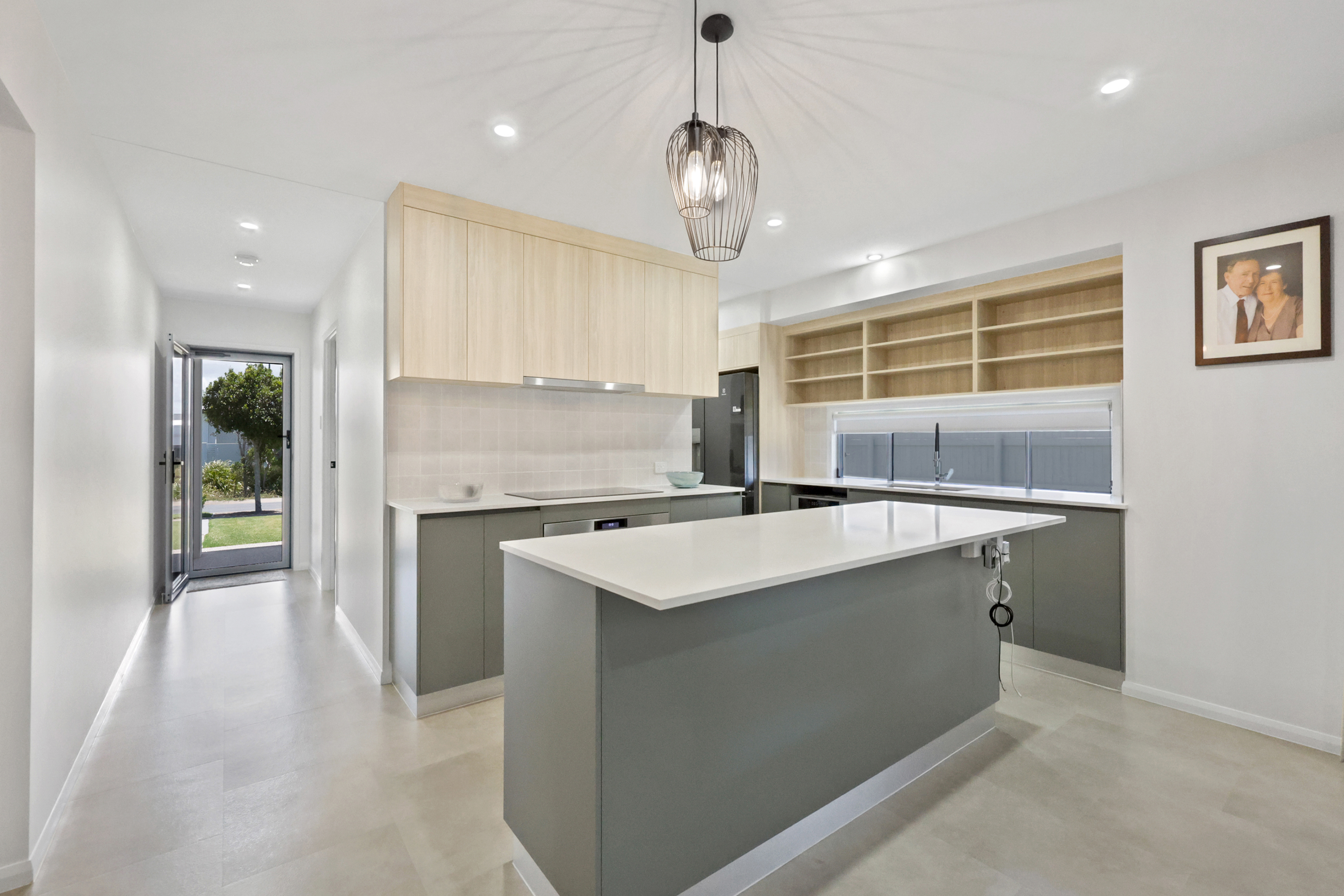 Photo 3 of 11 Boardrider Boulevard, Shoal Point