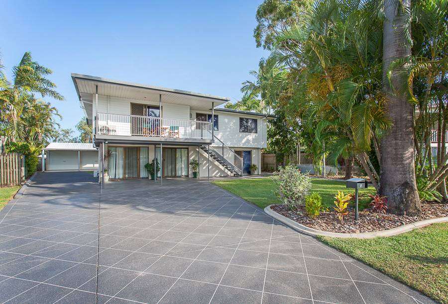 Photo 2 of 5 Ramsay Court, Beaconsfield