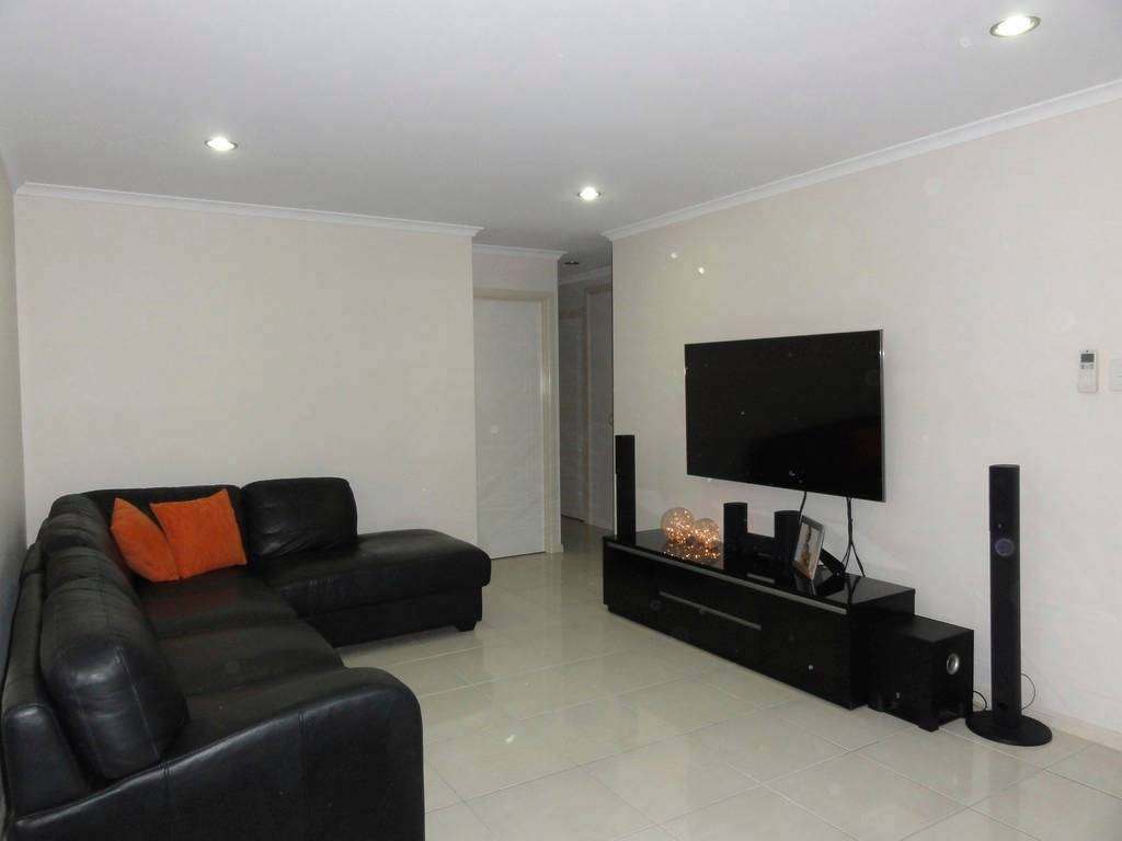 Photo 4 of 2/22 Canberra Street, North Mackay