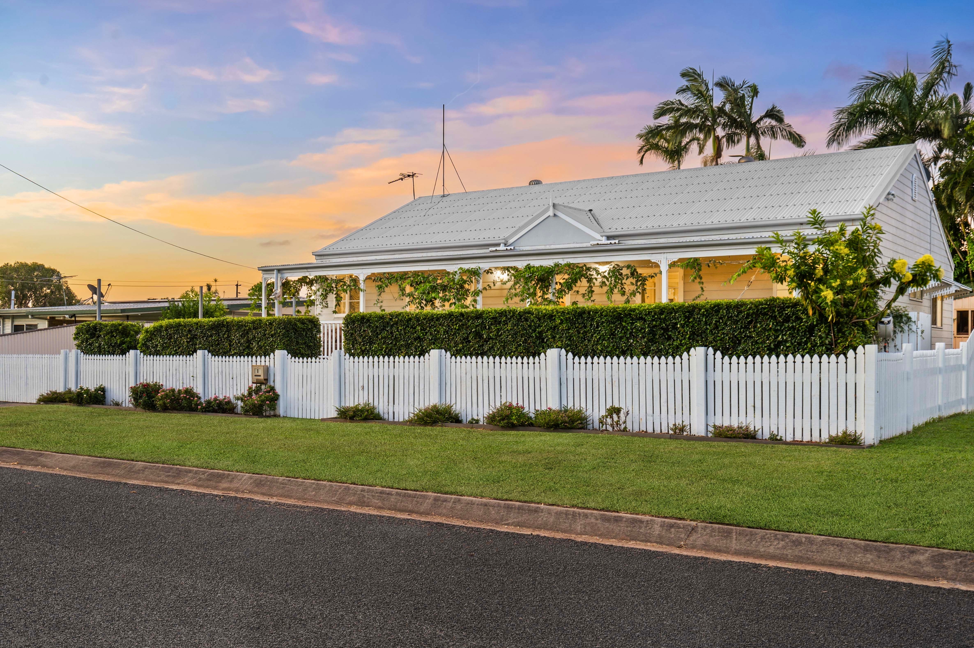 8 Quail Street, Slade Point - Thumbnail 2