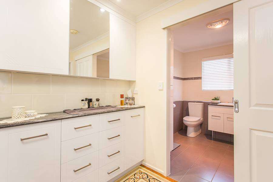 Photo 12 of 5 Ramsay Court, Beaconsfield