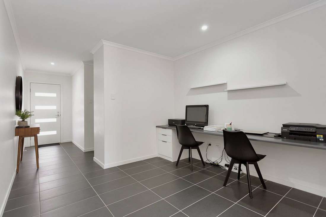 28 Eales Road, Rural View - Thumbnail 2